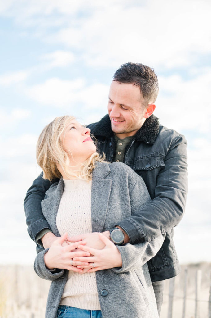 couple pendant seance photographe famille montpellier