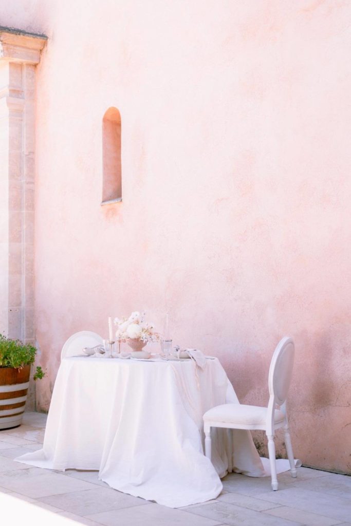 Table au Chateau Saint Julien d'Aille