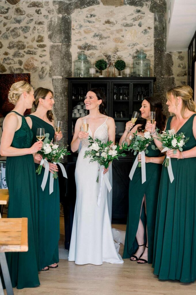 Team bride wedding destination France